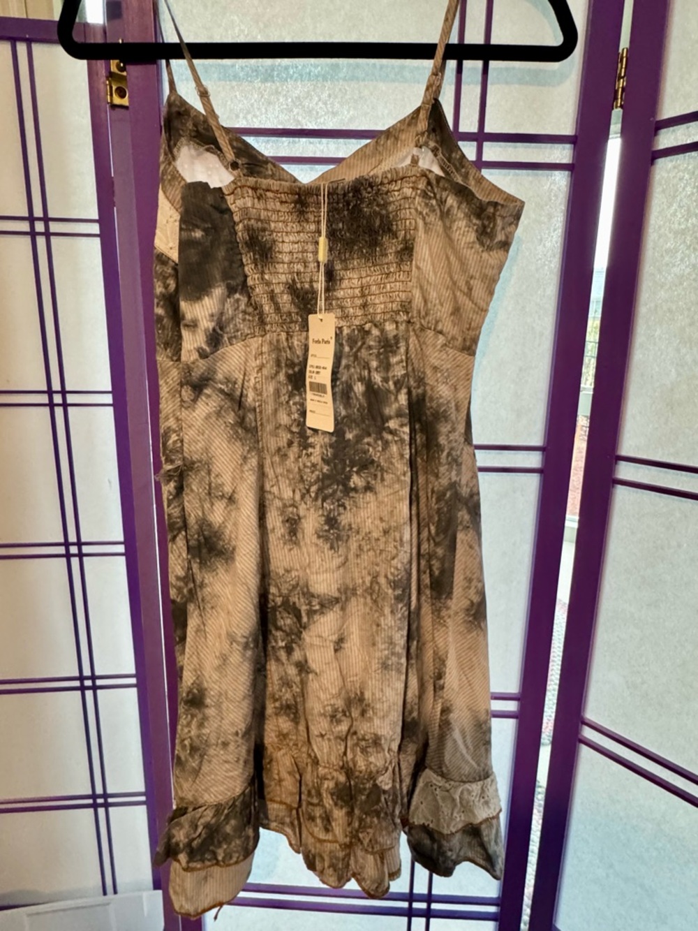 Sleeveless Tie-Dye Midi Dress with Eyelet Trim - Cream & Gray - Picture 4 of 7